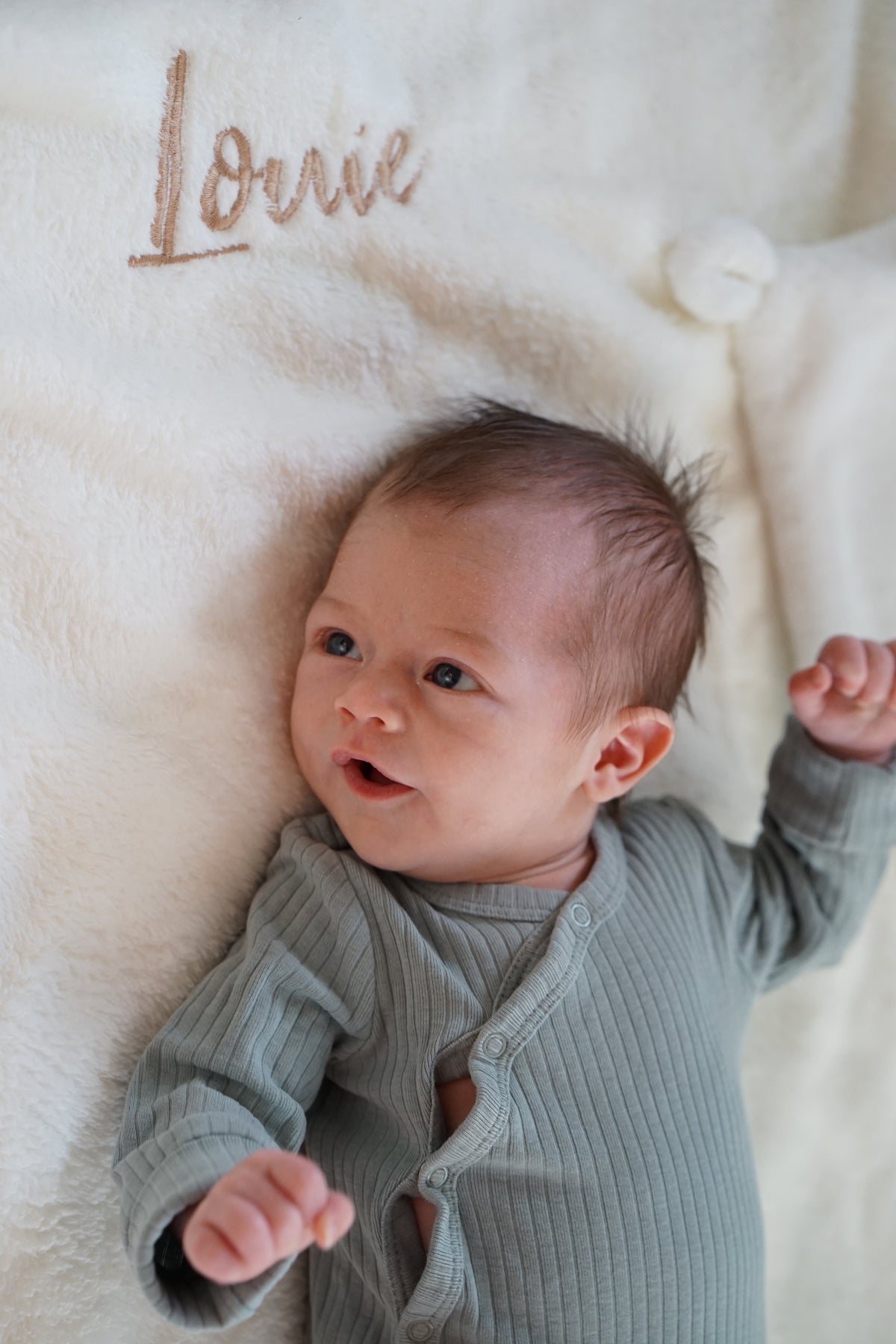 Geborduurde babykleding met naam