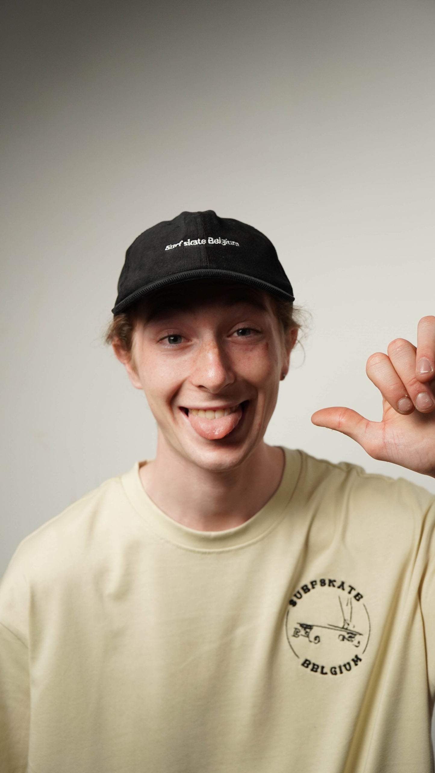 Tshirt met Surfskate Belgium - Klein Logo