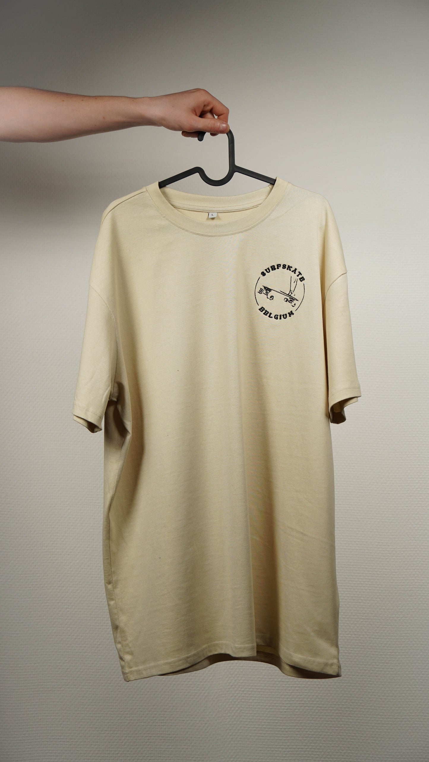 Tshirt met Surfskate Belgium - Klein Logo