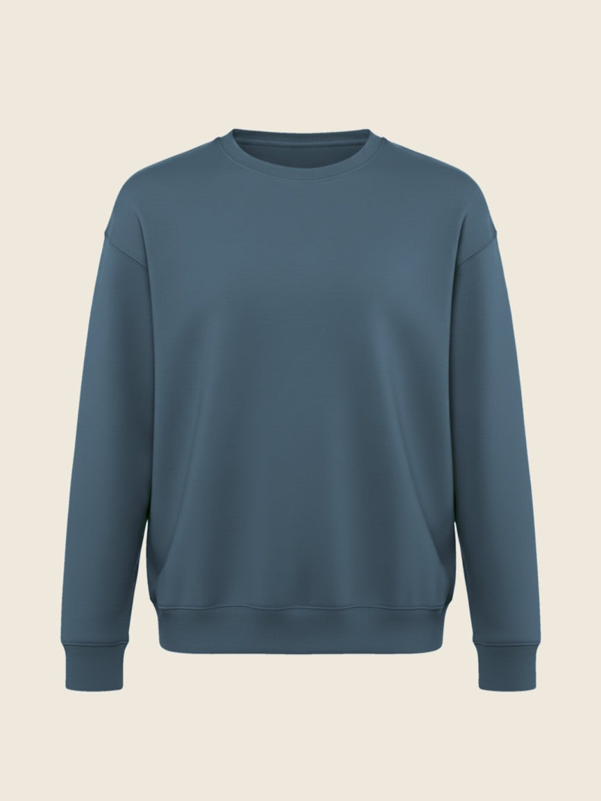 Sweater in de kleur Nordic Blauw, geborduurd door Tice Nits