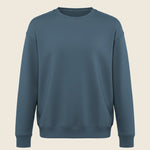 Sweater in de kleur Nordic Blauw, geborduurd door Tice Nits