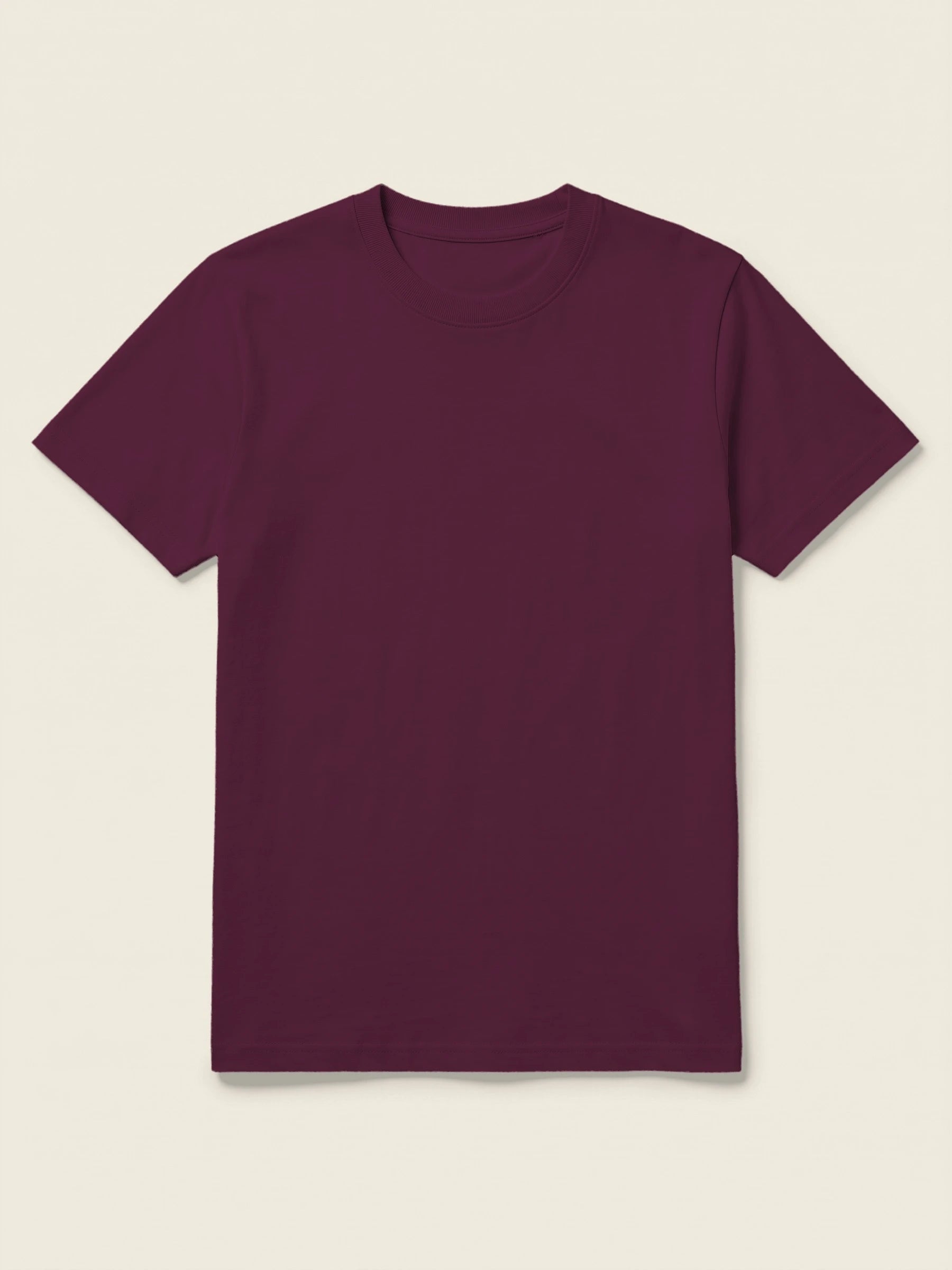 T-shirt in de kleur Bordeaux, te personaliseren met borduring door Tice Nits