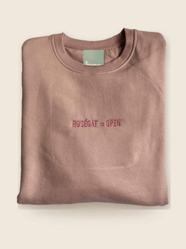 Sweat à texte, porté