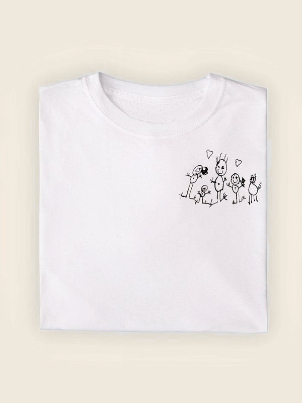 T-shirt met kindertekening, gedragen