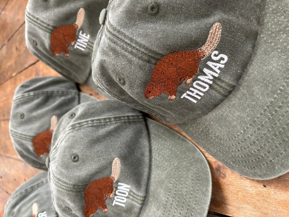 Casquettes avec logo de groupe brodé