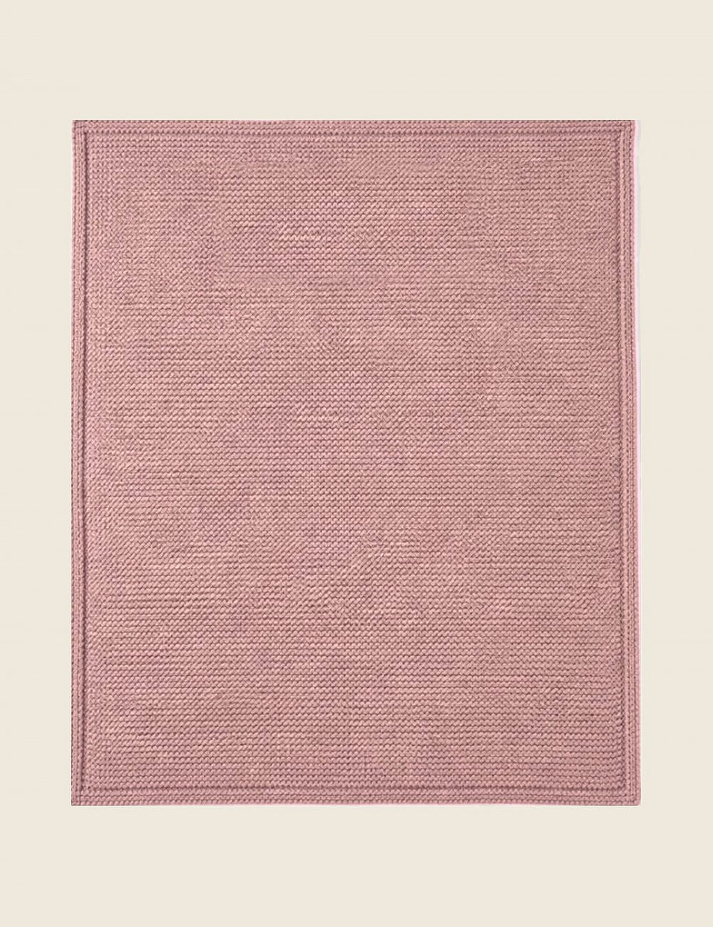 Gebreid babydekentje in Oud roze, plat open gelegd, nog zonder borduring